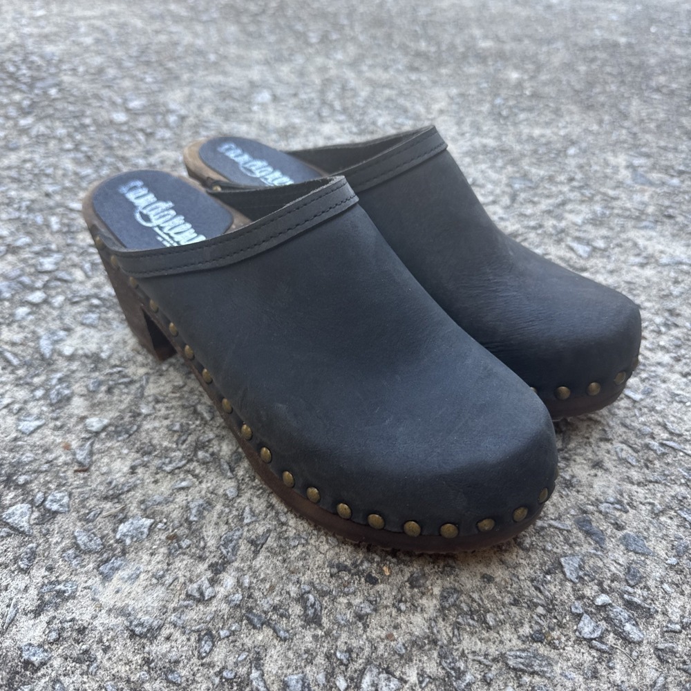 Sandgrens Rome Studded Clog Mule Women's 38 EU (US 7-7.5) Black Nubuck Comfort